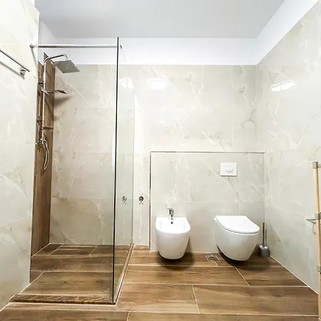 1 Bedroom 997