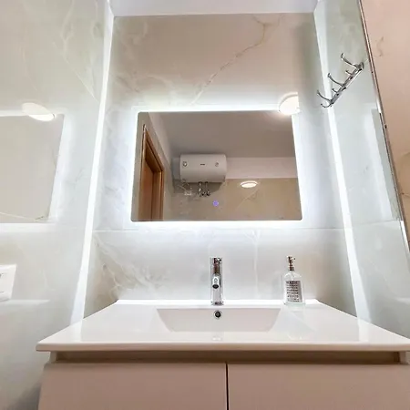 1 Bedroom 997 * Дуррес